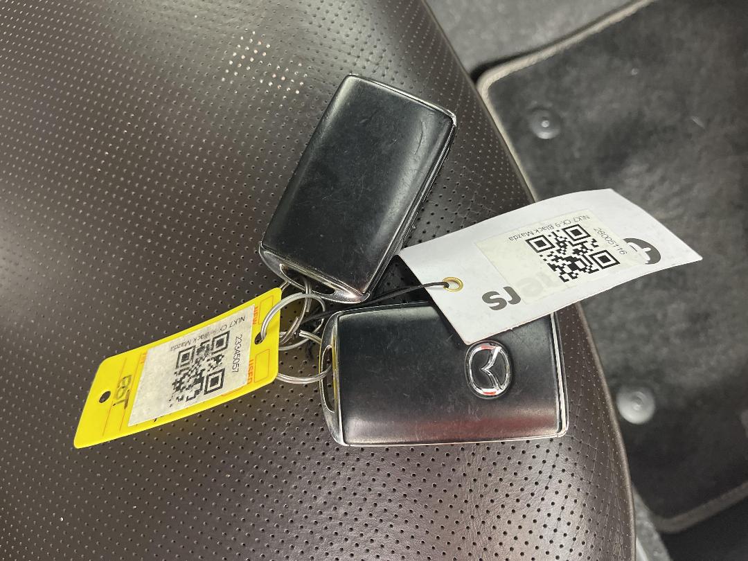 Photo '22' of Mazda CX-9 Photo '22' of Mazda CX-9