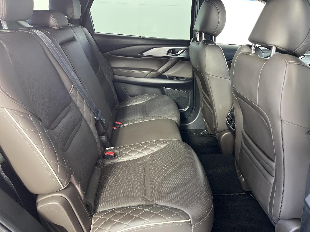 Photo '20' of Mazda CX-9 Photo '20' of Mazda CX-9