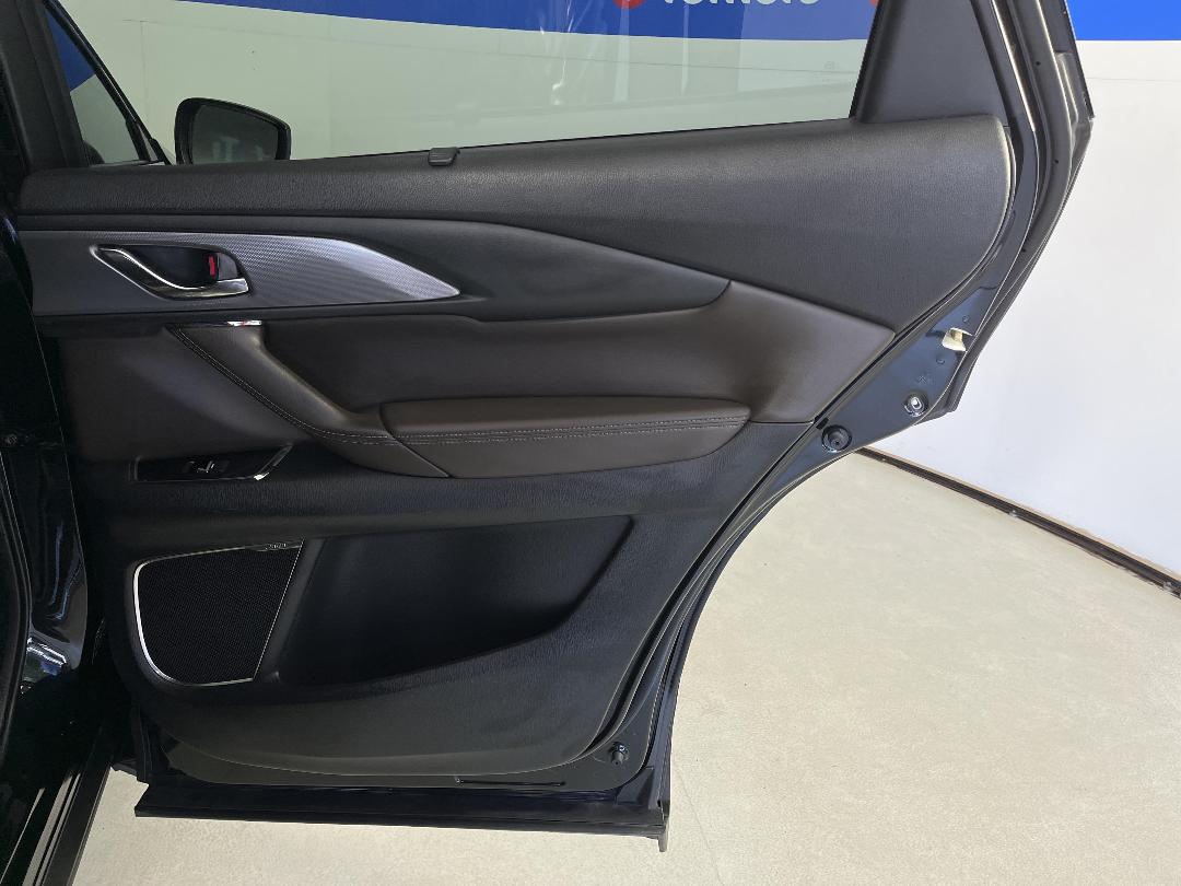 Photo '19' of Mazda CX-9 Photo '19' of Mazda CX-9