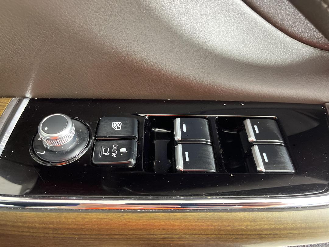 Photo '26' of Mazda CX-9 Photo '26' of Mazda CX-9