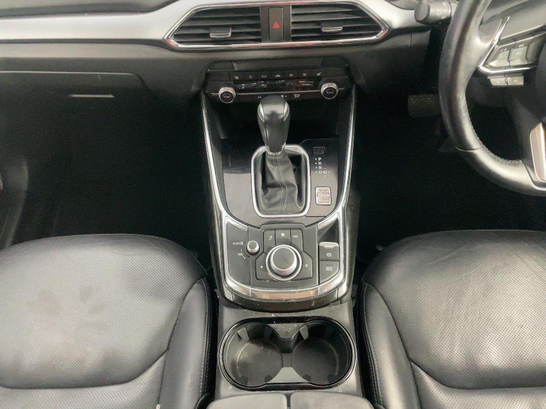 Photo '18' of Mazda CX-9