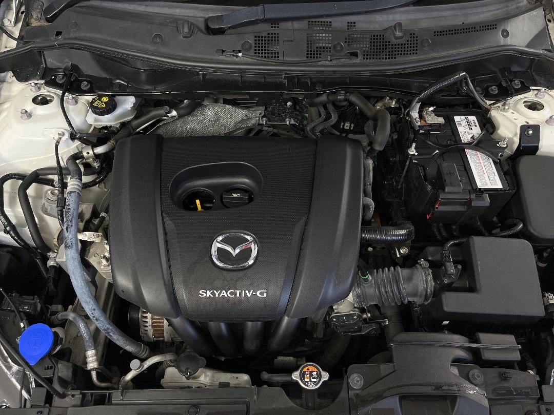 Photo '13' of Mazda Mazda2