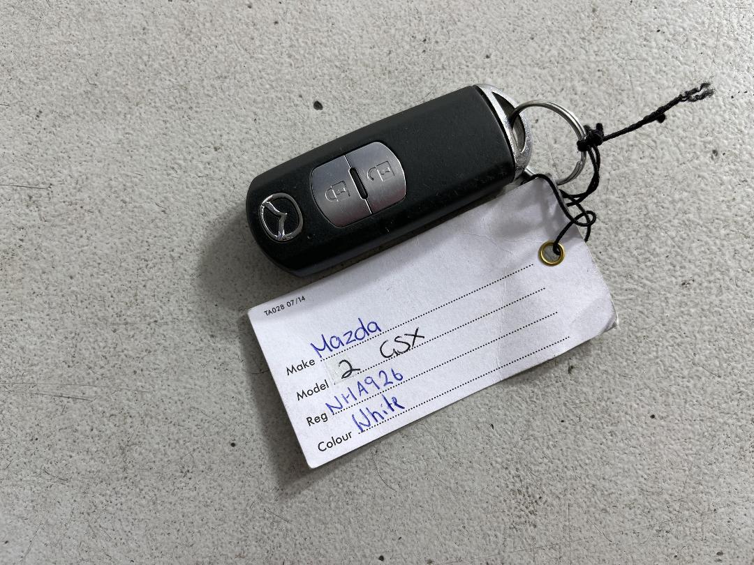 Photo '22' of Mazda Mazda2