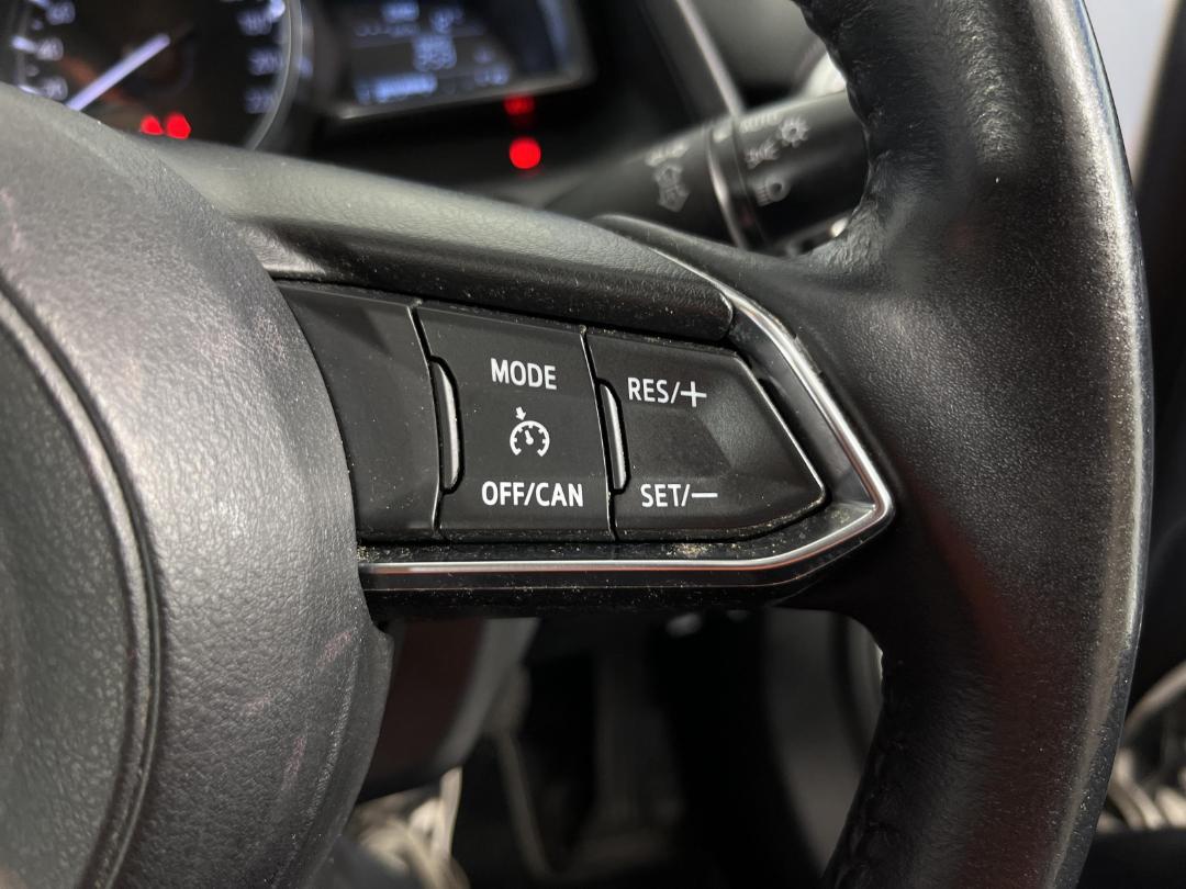 Photo '23' of Mazda Mazda2 Photo '23' of Mazda Mazda2