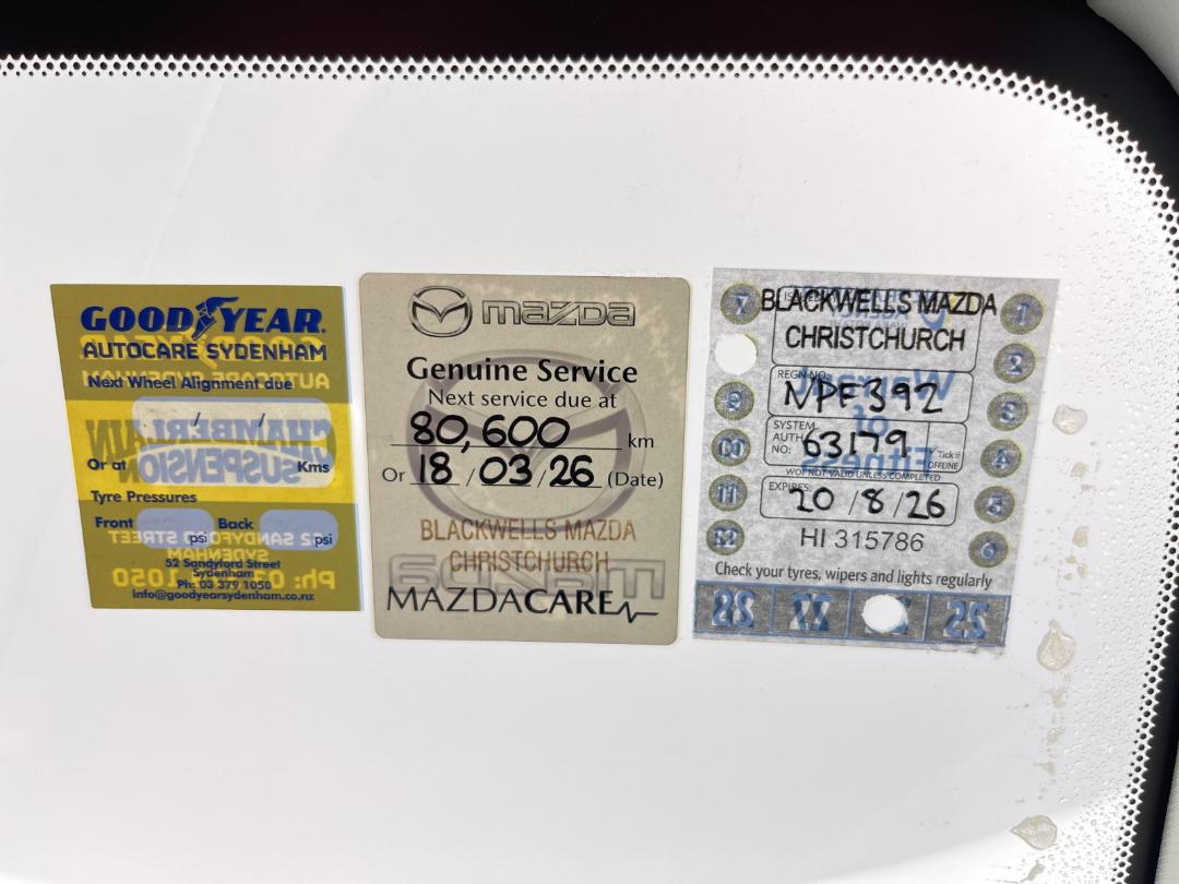 Photo '30' of Mazda Mazda2 Photo '30' of Mazda Mazda2