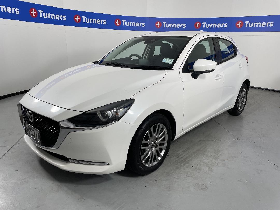 Photo '4' of Mazda Mazda2