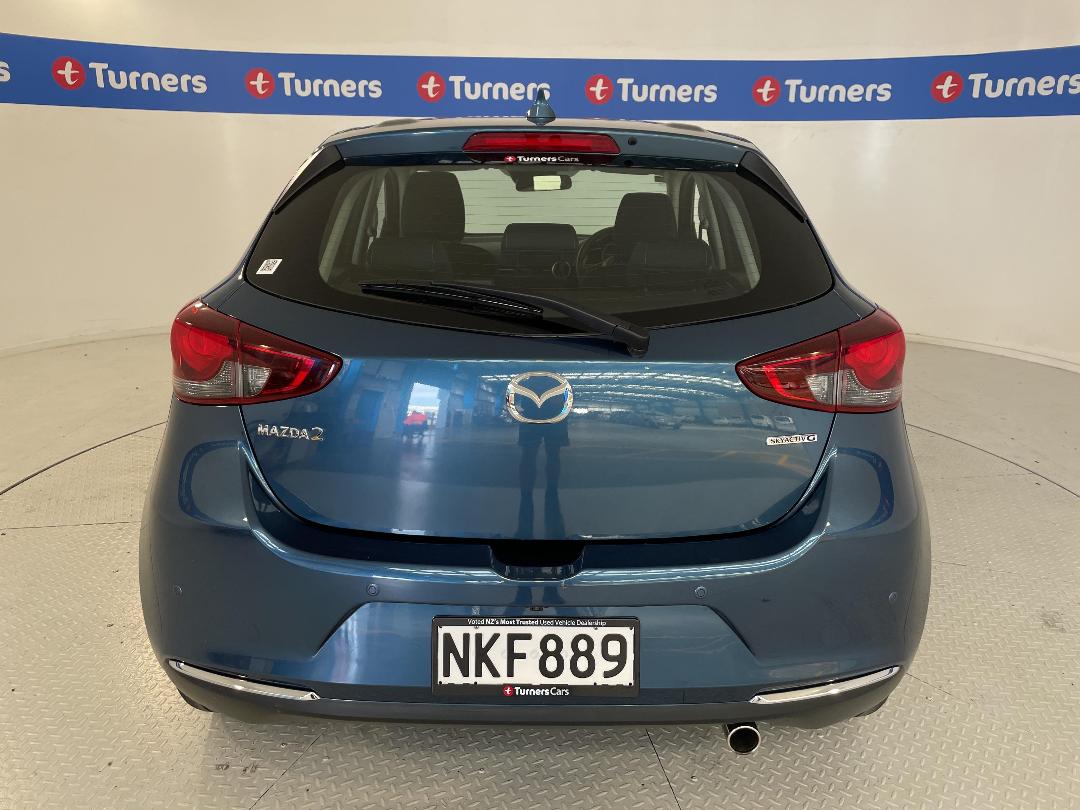 Photo '6' of Mazda Mazda2 Photo '6' of Mazda Mazda2