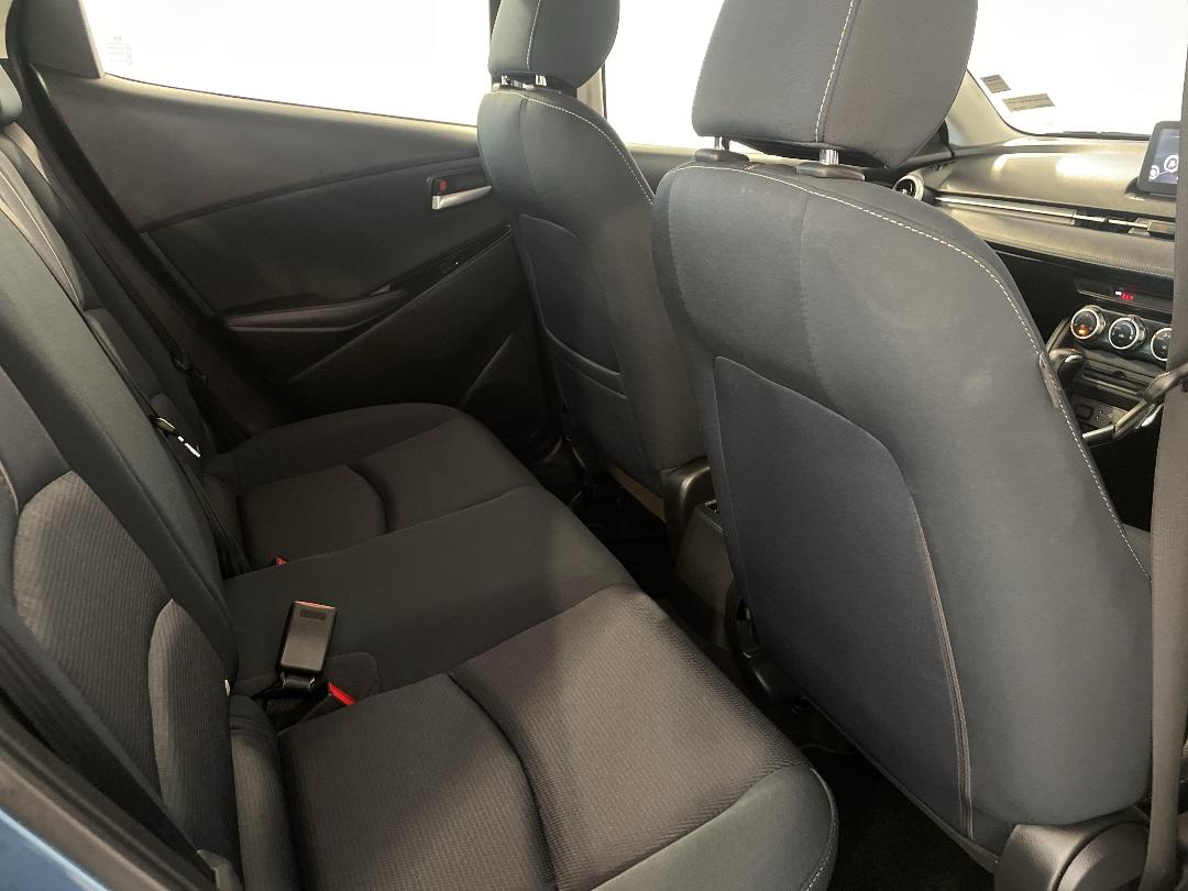 Photo '20' of Mazda Mazda2 Photo '20' of Mazda Mazda2