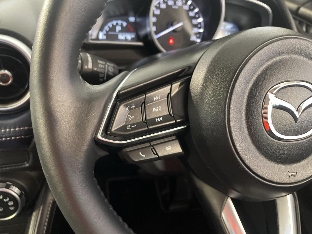 Photo '24' of Mazda Mazda2 Photo '24' of Mazda Mazda2