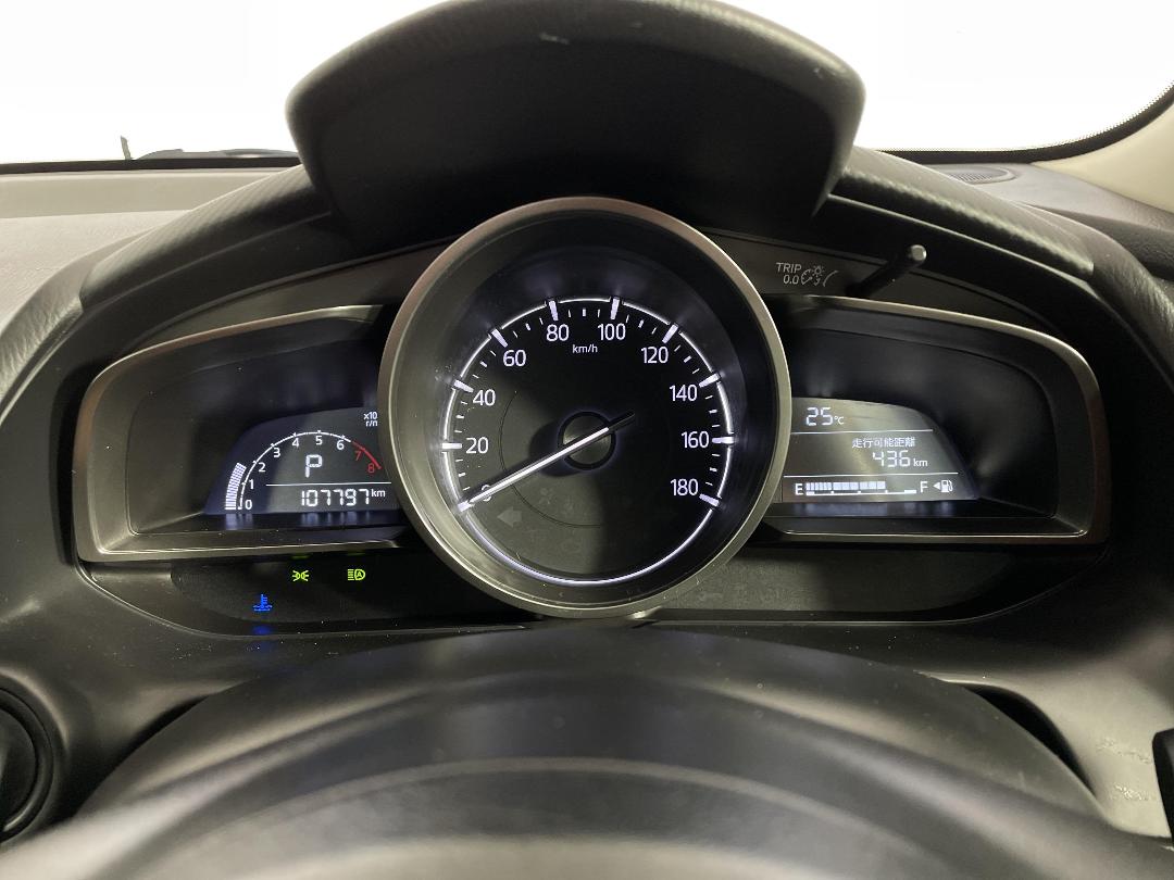 Photo '21' of Mazda Mazda2 Photo '21' of Mazda Mazda2