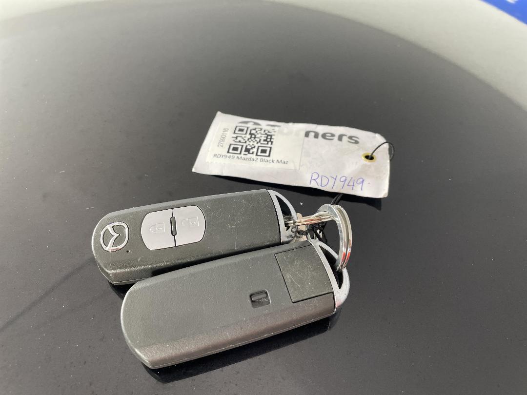 Photo '22' of Mazda Mazda2 Photo '22' of Mazda Mazda2