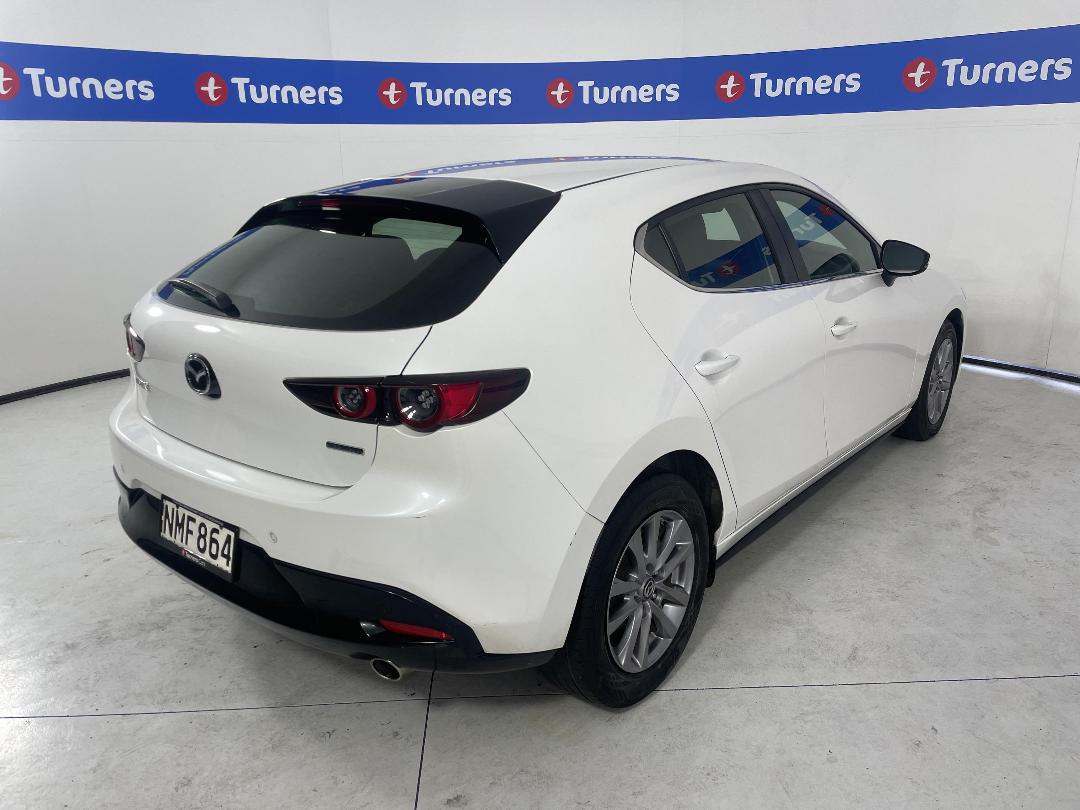 Photo '7' of Mazda Mazda3 Photo '7' of Mazda Mazda3