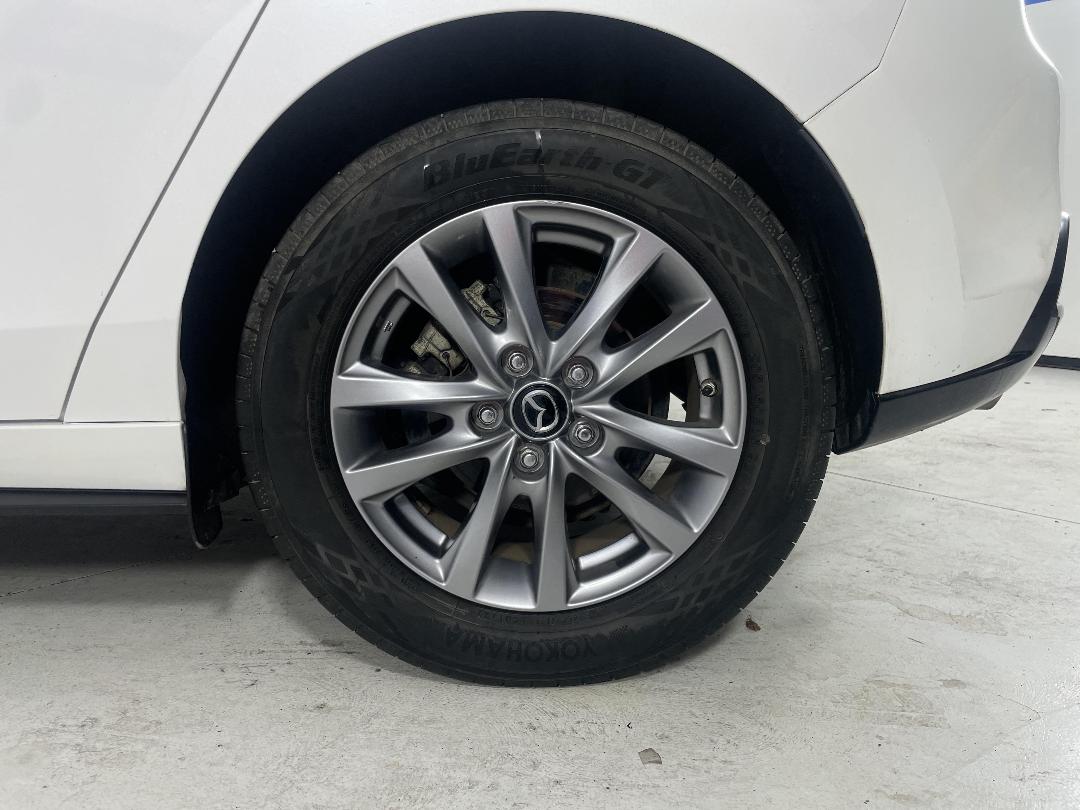 Photo '11' of Mazda Mazda3 Photo '11' of Mazda Mazda3