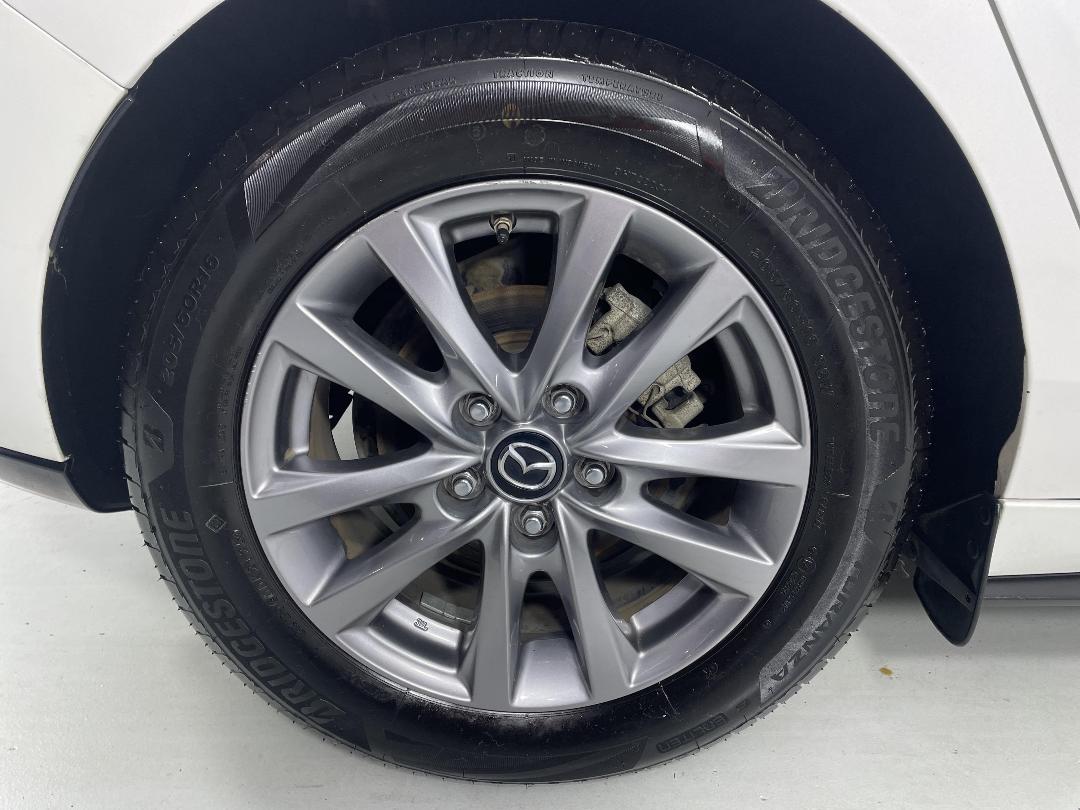 Photo '12' of Mazda Mazda3 Photo '12' of Mazda Mazda3