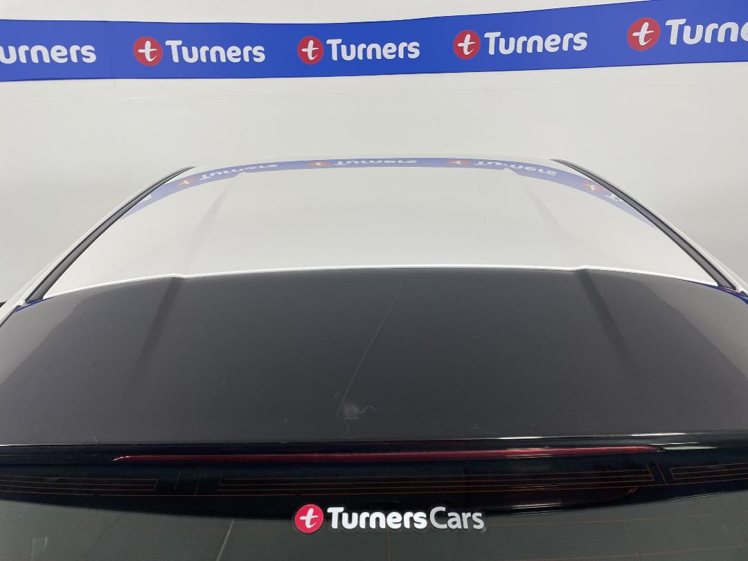 Photo '32' of Mazda Mazda3 Photo '32' of Mazda Mazda3