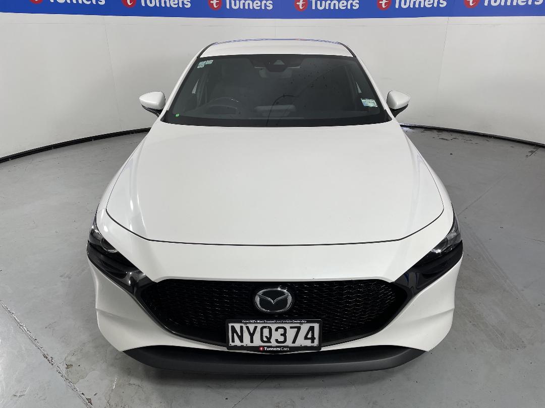 Photo '2' of Mazda Mazda3 Photo '2' of Mazda Mazda3