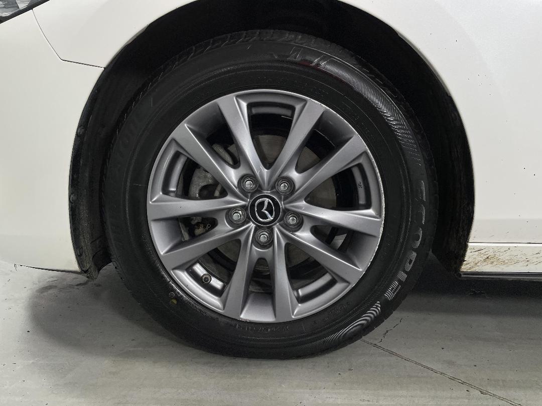 Photo '10' of Mazda Mazda3 Photo '10' of Mazda Mazda3