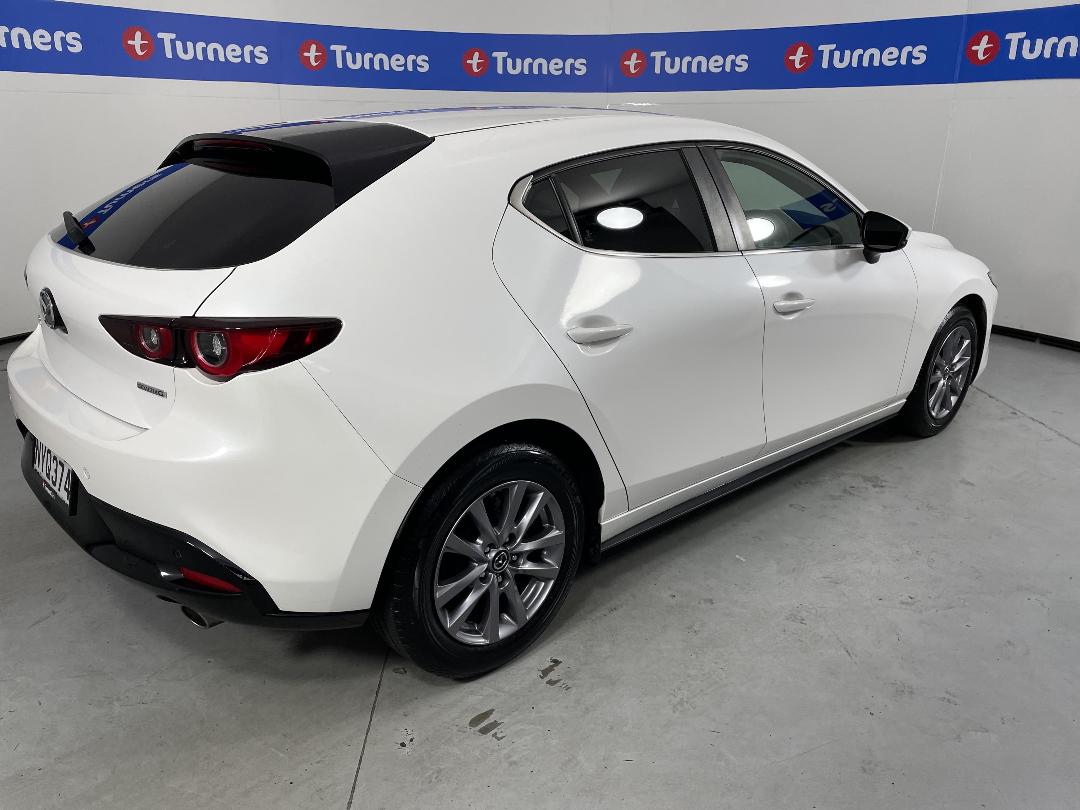 Photo '7' of Mazda Mazda3 Photo '7' of Mazda Mazda3