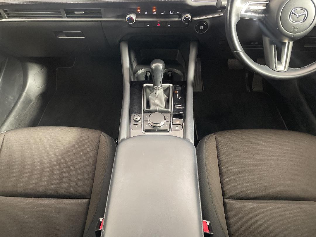 Photo '18' of Mazda Mazda3 Photo '18' of Mazda Mazda3