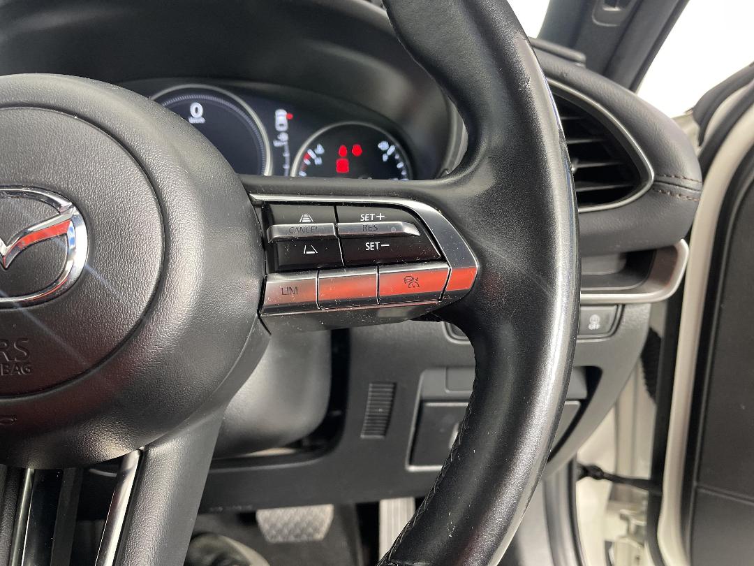 Photo '26' of Mazda Mazda3 Photo '26' of Mazda Mazda3