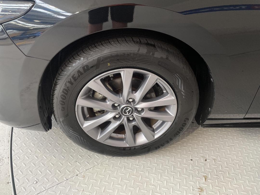 Photo '10' of Mazda Mazda3 Photo '10' of Mazda Mazda3