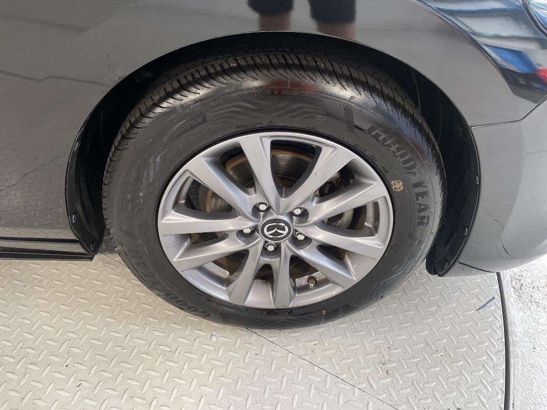 Photo '9' of Mazda Mazda3 Photo '9' of Mazda Mazda3