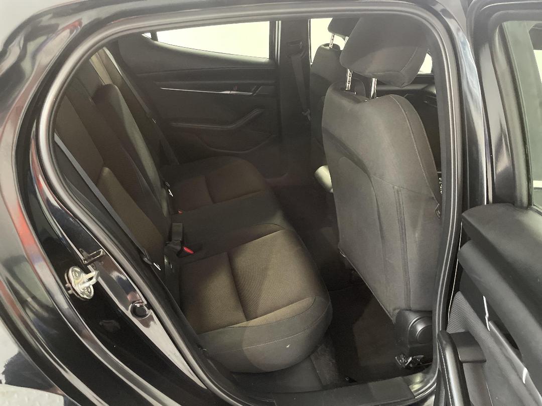 Photo '20' of Mazda Mazda3 Photo '20' of Mazda Mazda3