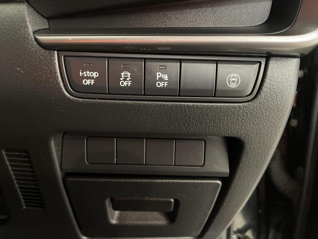 Photo '25' of Mazda Mazda3 Photo '25' of Mazda Mazda3