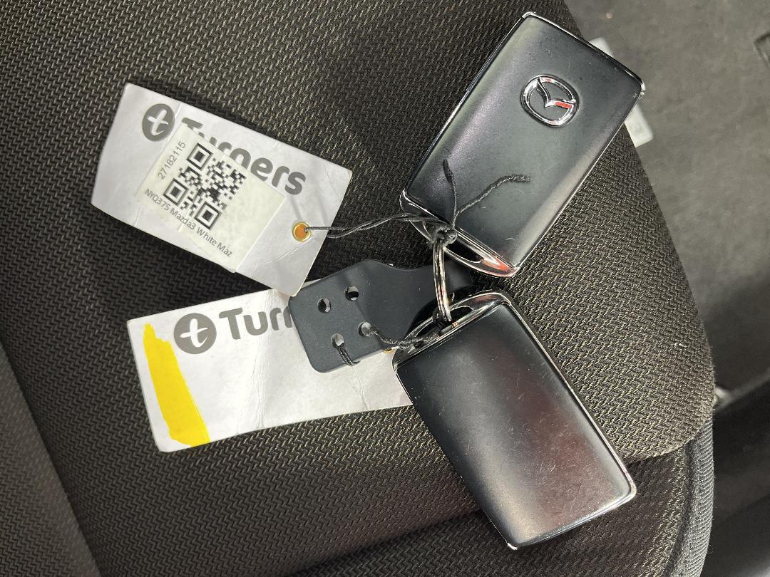 Photo '22' of Mazda Mazda3