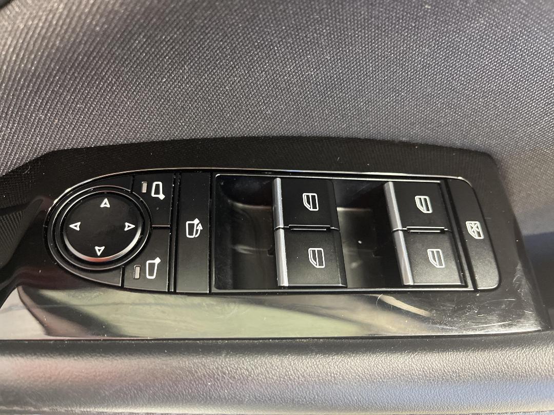 Photo '23' of Mazda Mazda3