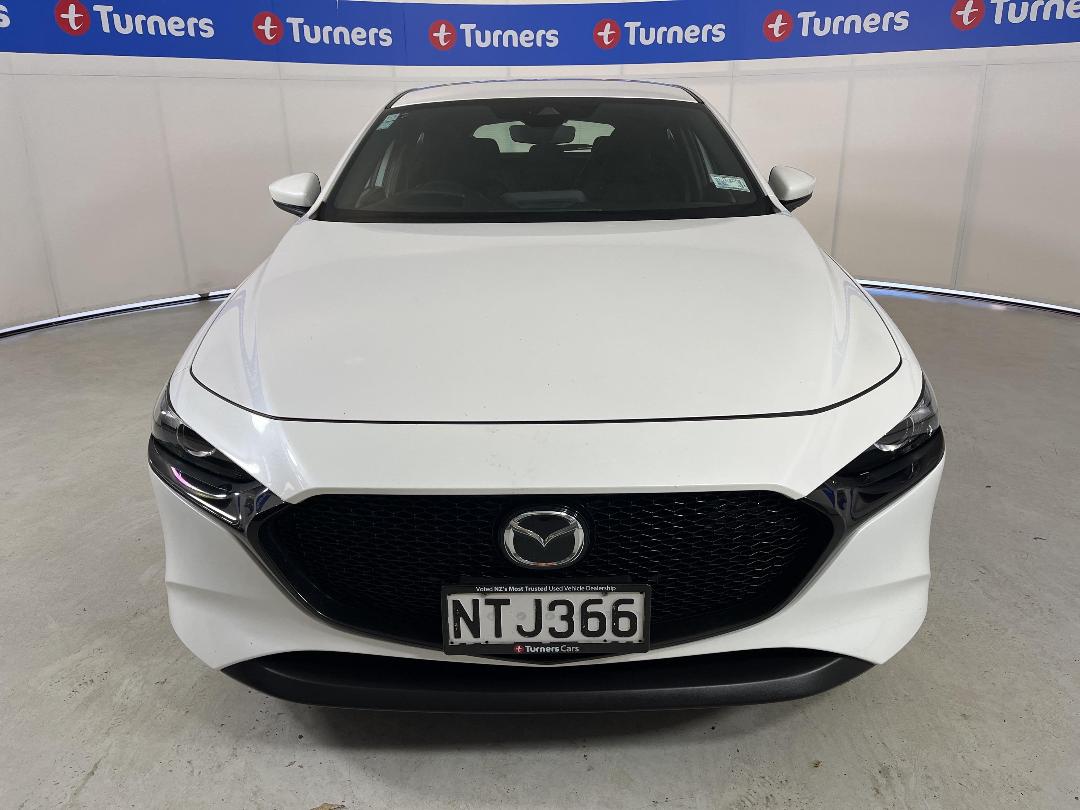 Photo '2' of Mazda Mazda3 Photo '2' of Mazda Mazda3