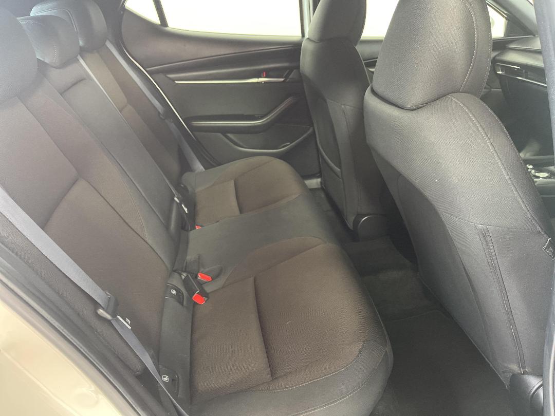 Photo '20' of Mazda Mazda3 Photo '20' of Mazda Mazda3