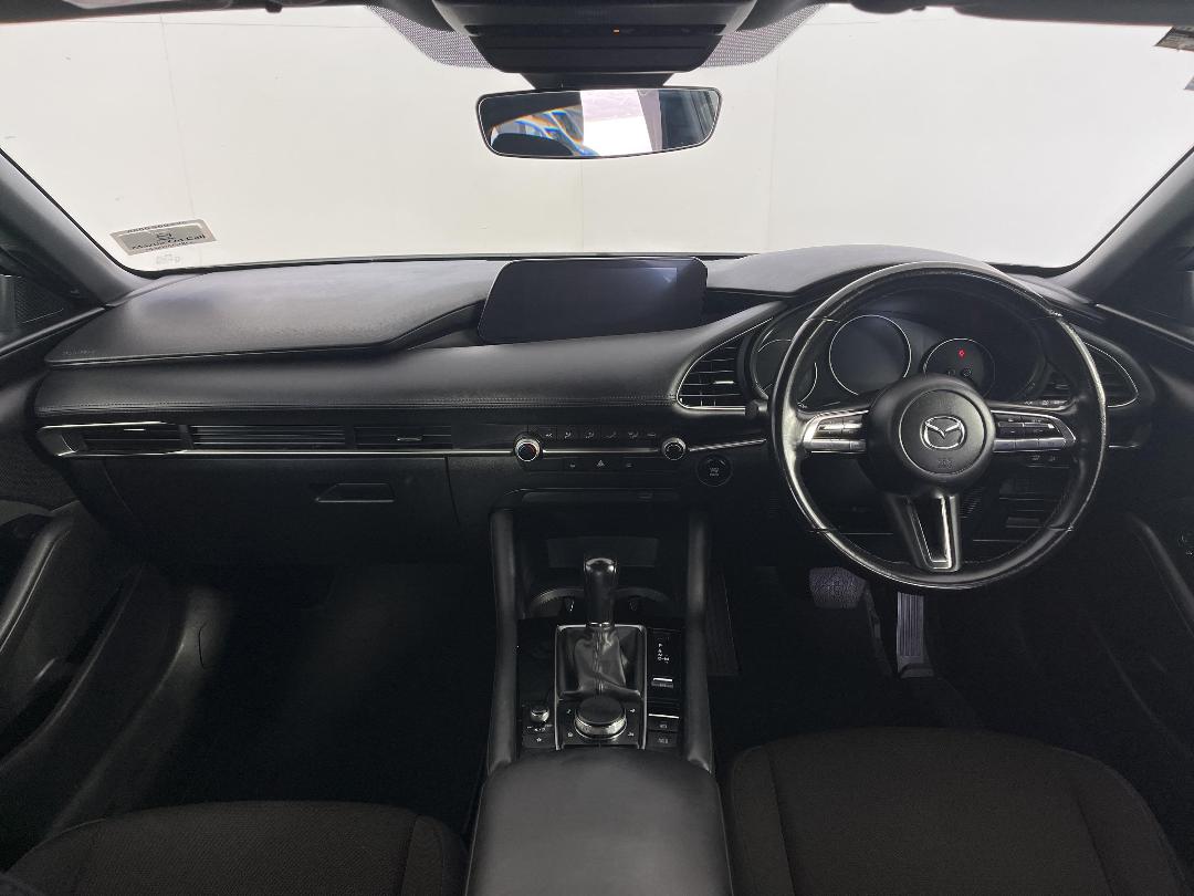 Photo '17' of Mazda Mazda3 Photo '17' of Mazda Mazda3