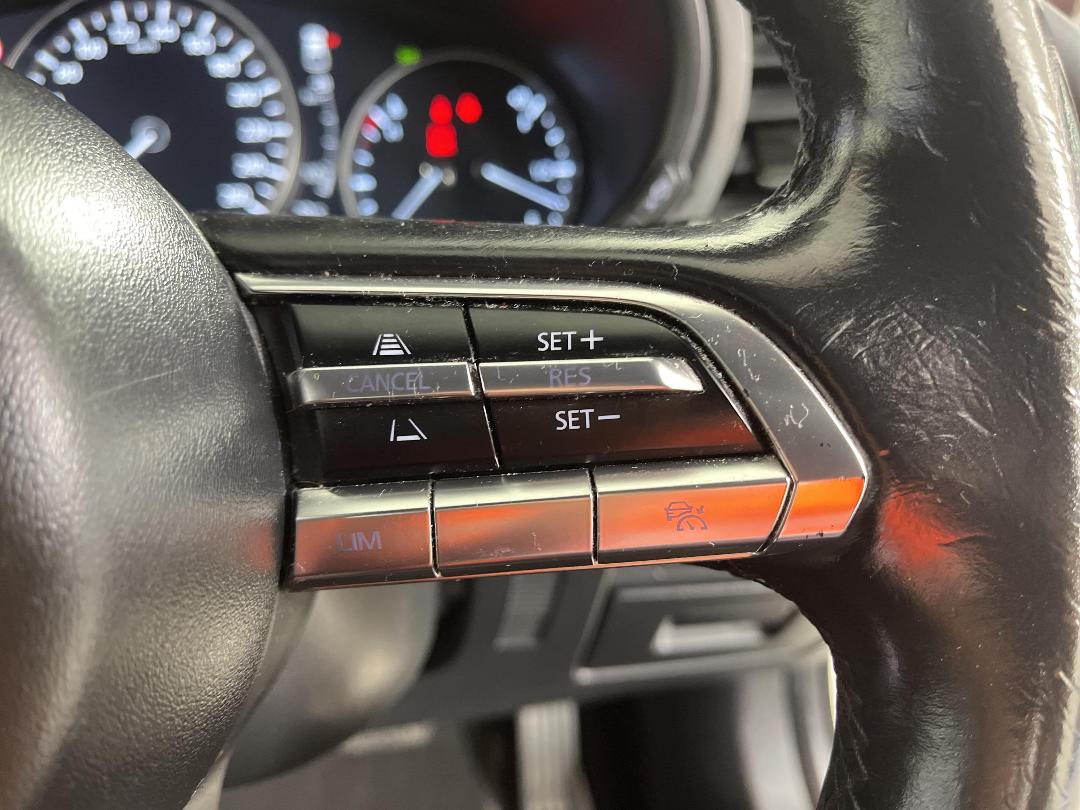 Photo '26' of Mazda Mazda3 Photo '26' of Mazda Mazda3