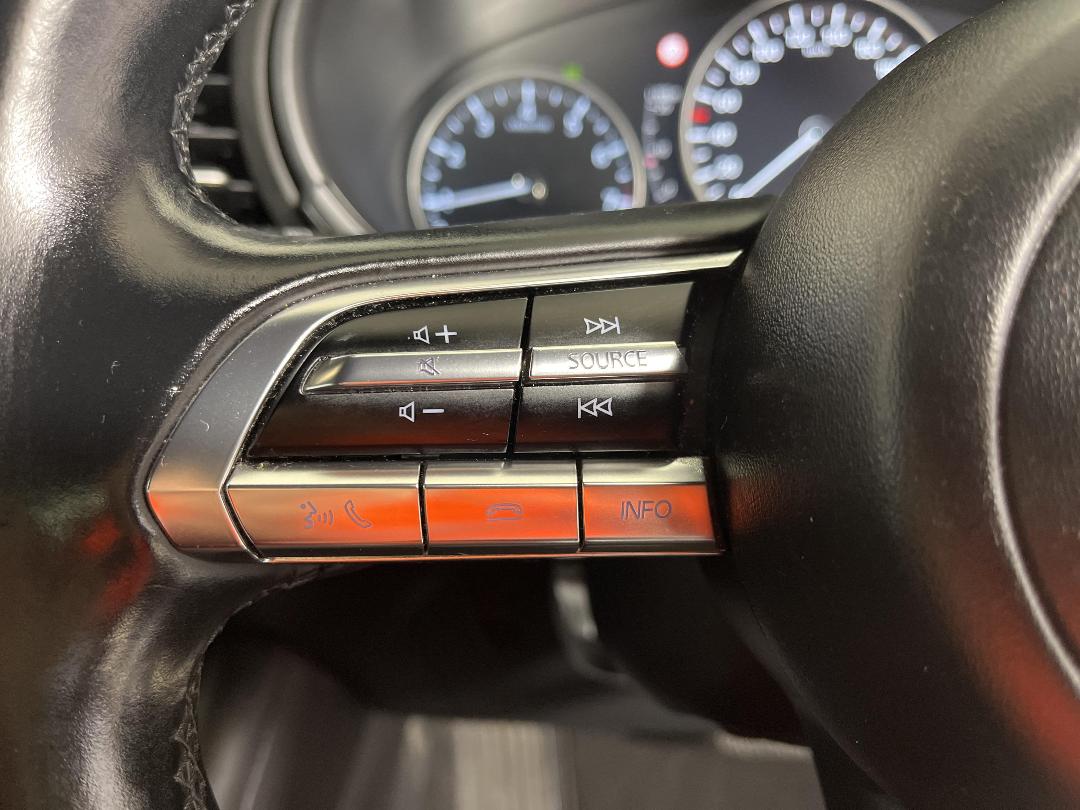 Photo '25' of Mazda Mazda3 Photo '25' of Mazda Mazda3