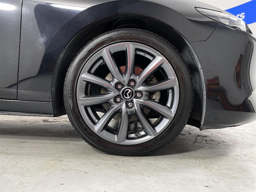 Photo '9' of Mazda Mazda3 Photo '9' of Mazda Mazda3