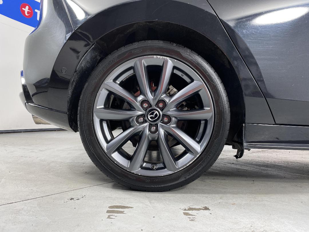 Photo '12' of Mazda Mazda3 Photo '12' of Mazda Mazda3