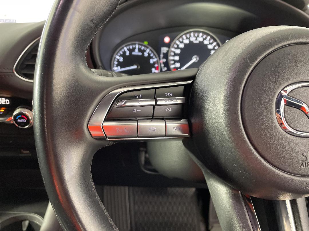 Photo '33' of Mazda Mazda3 Photo '33' of Mazda Mazda3