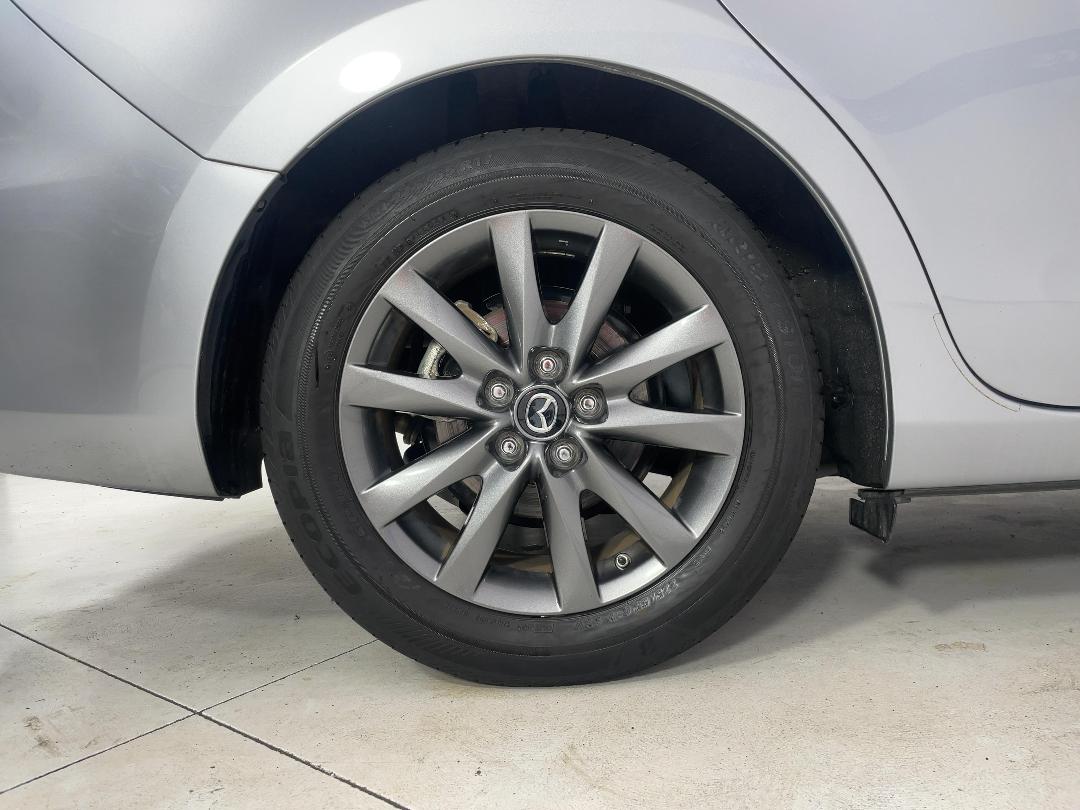 Photo '12' of Mazda Mazda6