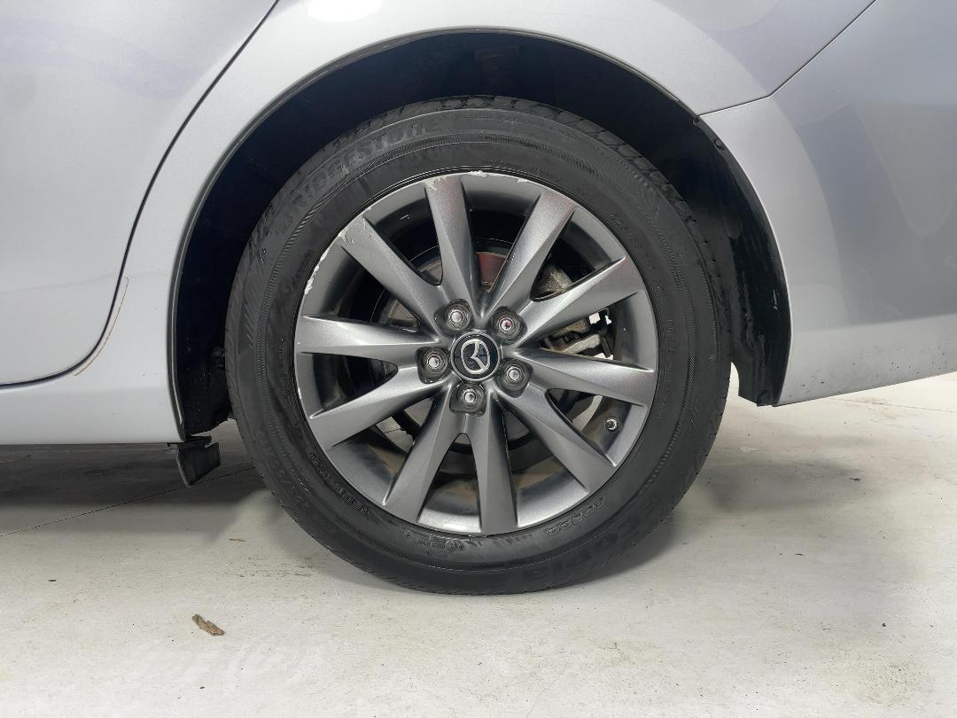 Photo '11' of Mazda Mazda6