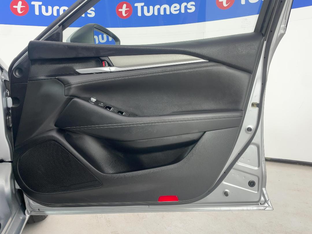 Photo '15' of Mazda Mazda6