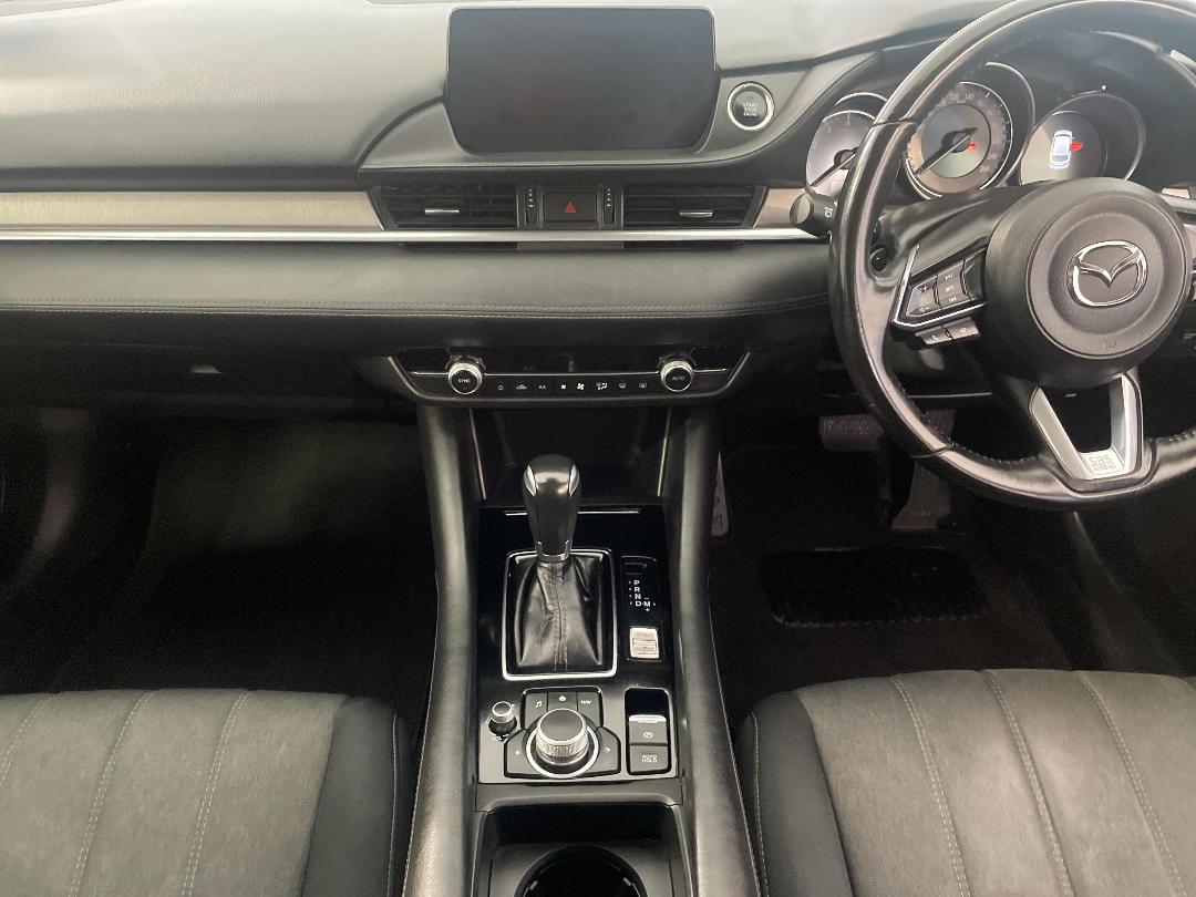 Photo '18' of Mazda Mazda6 Photo '18' of Mazda Mazda6