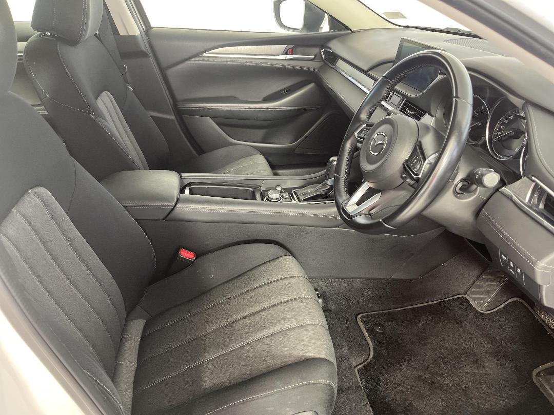 Photo '16' of Mazda Mazda6 Photo '16' of Mazda Mazda6