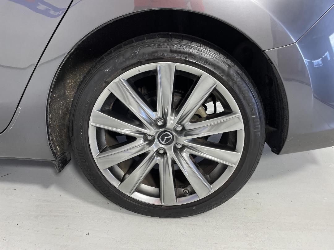 Photo '11' of Mazda Mazda6