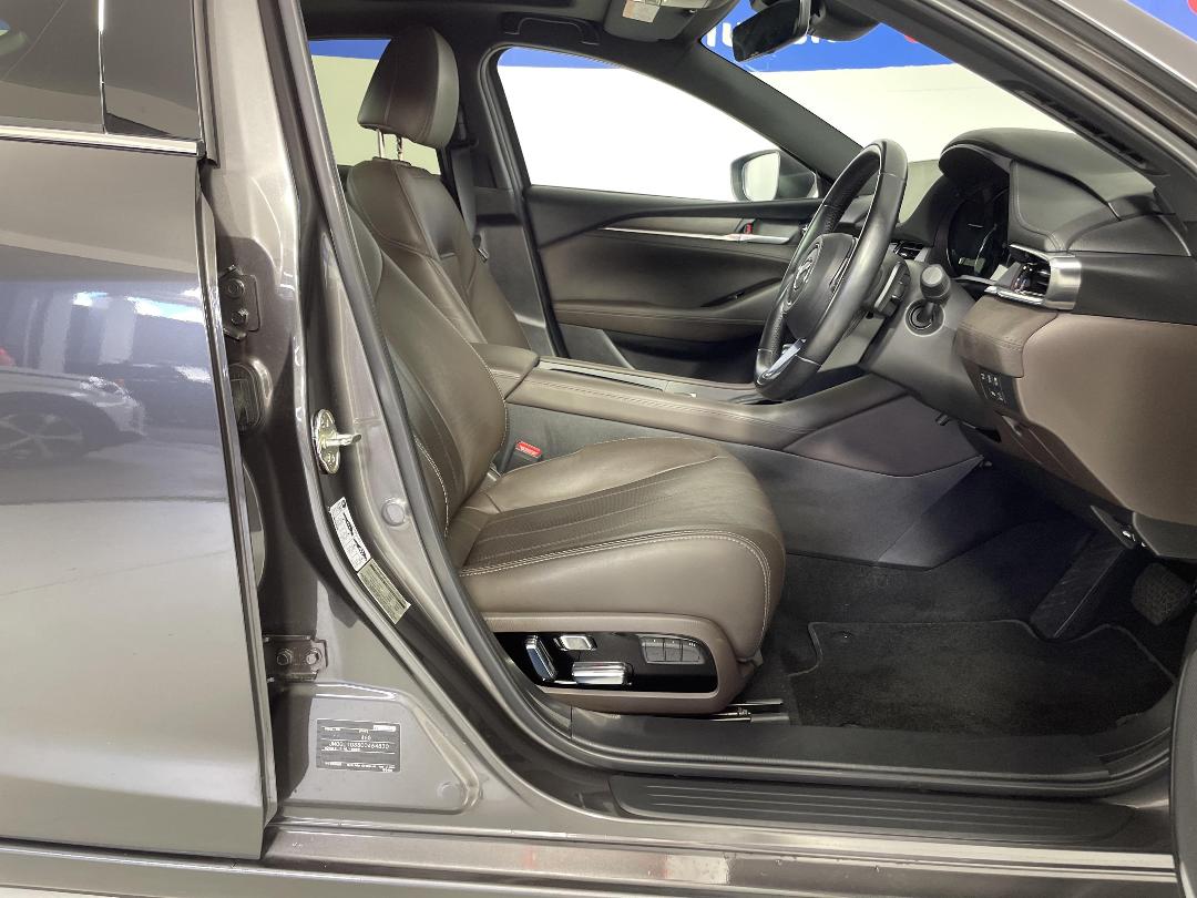 Photo '16' of Mazda Mazda6