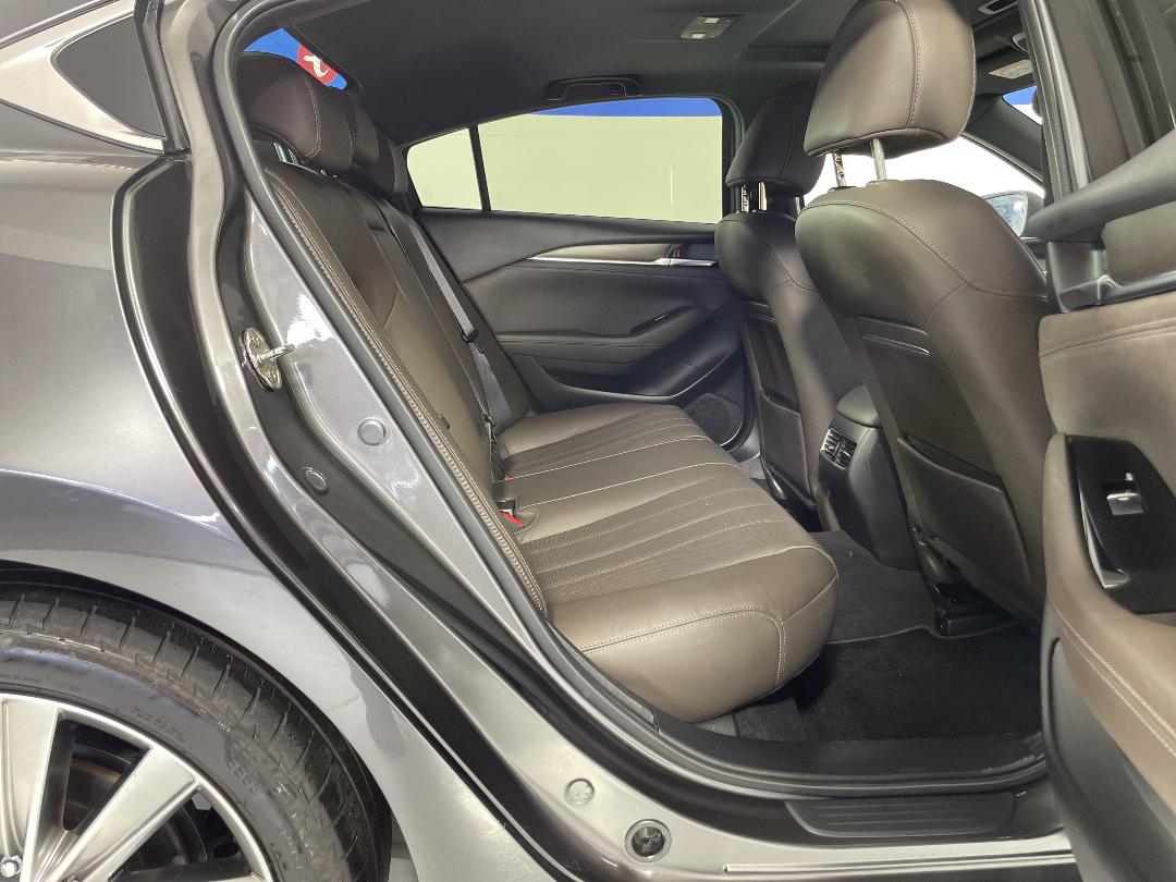 Photo '20' of Mazda Mazda6