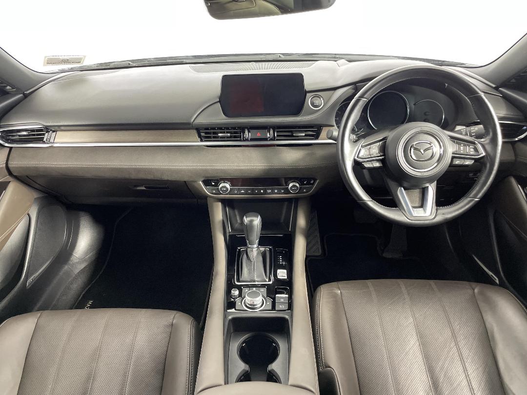 Photo '18' of Mazda Mazda6