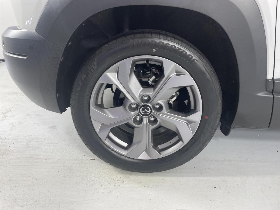 Photo '12' of Mazda MX-30