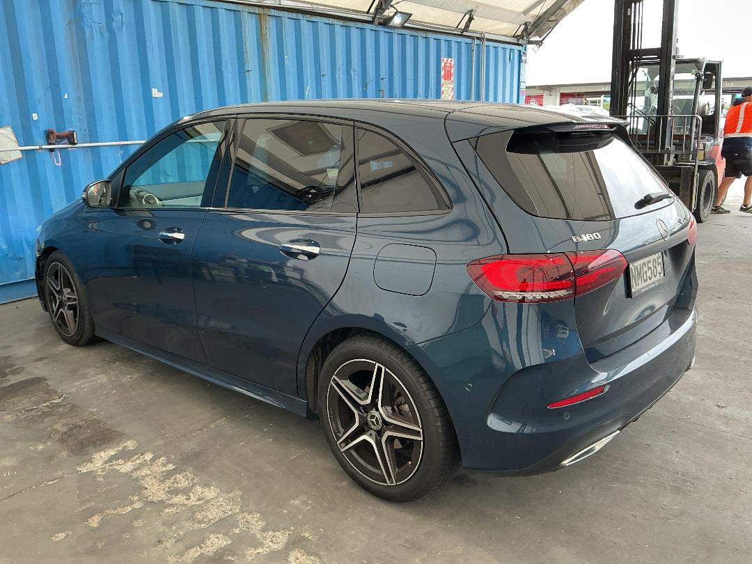 Photo '8' of Mercedes-Benz B-Class B180 Photo '8' of Mercedes-Benz B-Class B180