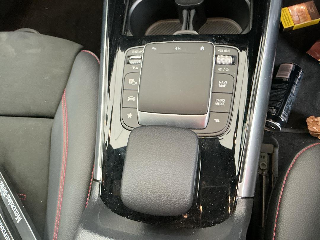 Photo '18' of Mercedes-Benz B-Class B180 Photo '18' of Mercedes-Benz B-Class B180